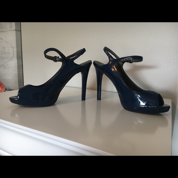Worthington Patent Leather Platform Heels - Picture 3 of 11